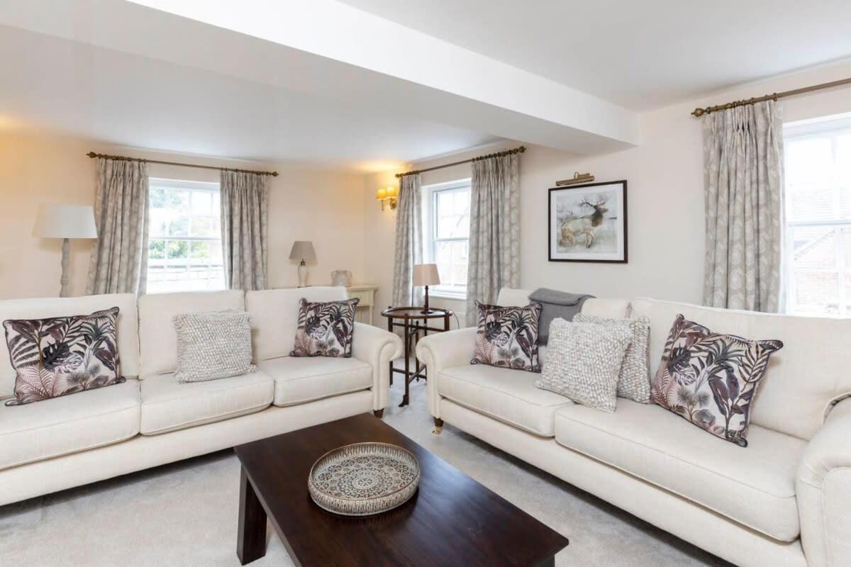 Independence House Villa Oakham Luaran gambar